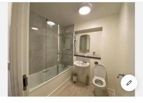 Central Milton Keynes Hub One Bedroom Secured Apartment Buitenkant foto